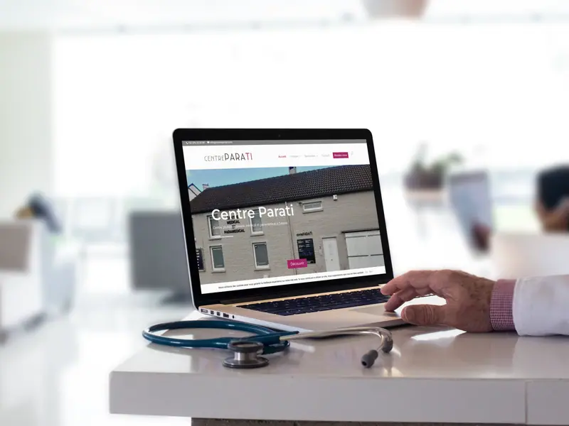 Centre Parati website shown on a laptop