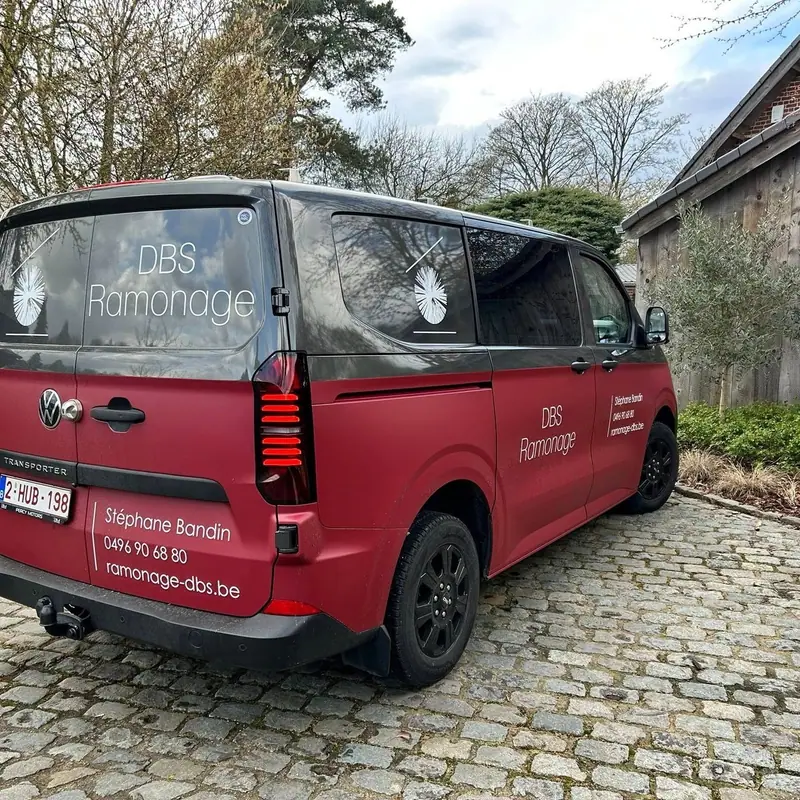 DBS Ramonage van with red and black wrap