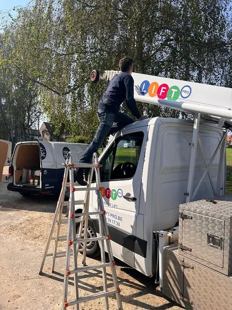 Fitting the Lift-Pro lettering on a lift truck